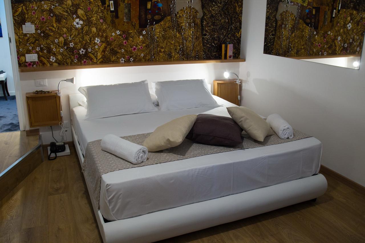 Guest house Gallery 2*