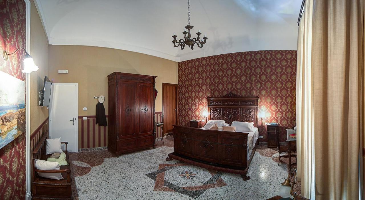 Guest house Gallery