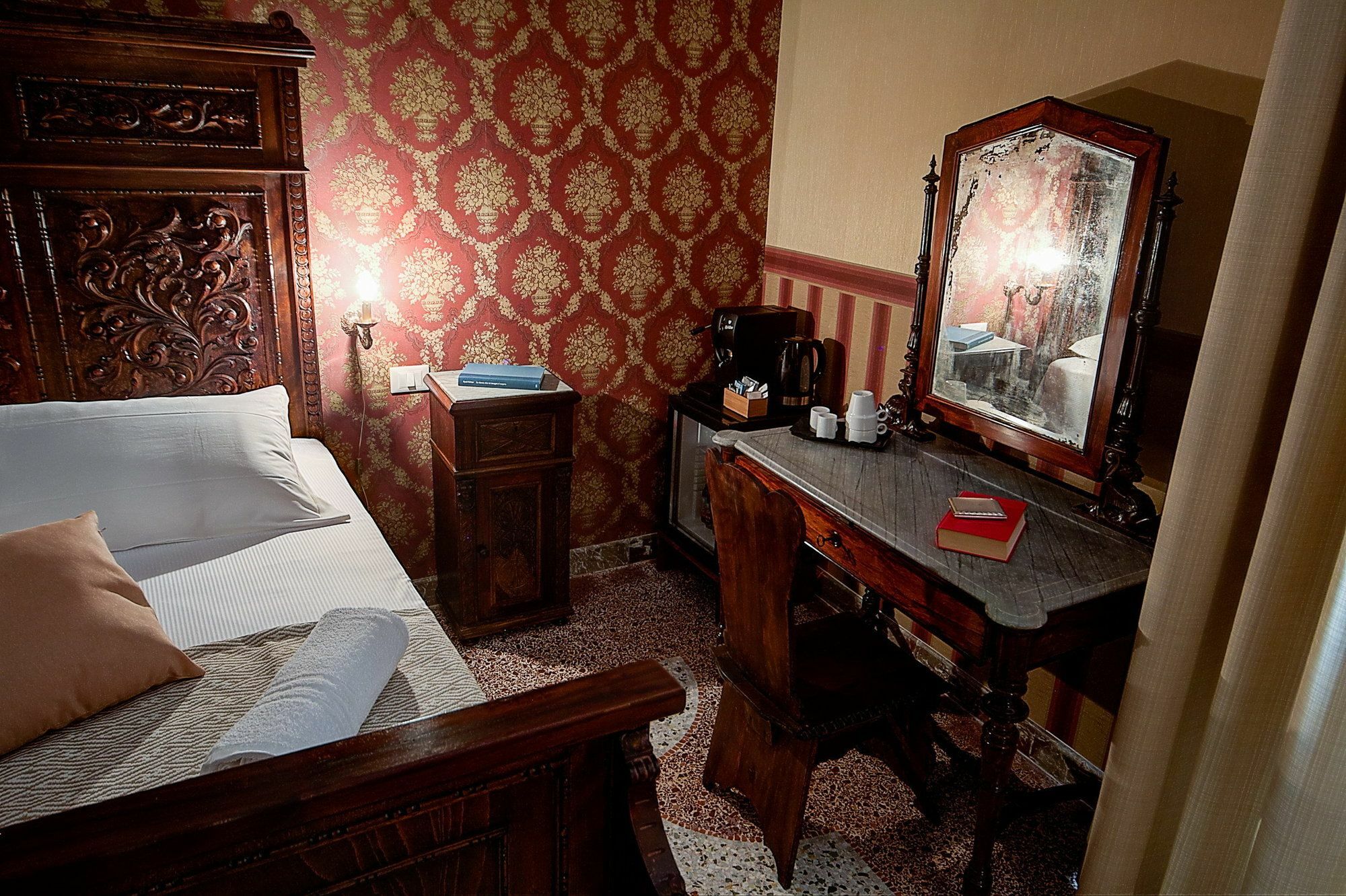 Guest house Gallery 2*